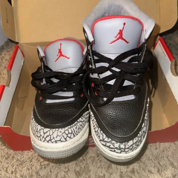 Nike Black and Gray Men's Shoes - Picture 5 of 5